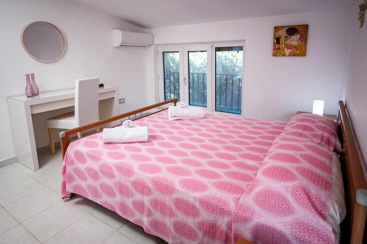 Apartament La Casa Del Maestro Attico Pisciotta Zewnętrze zdjęcie
